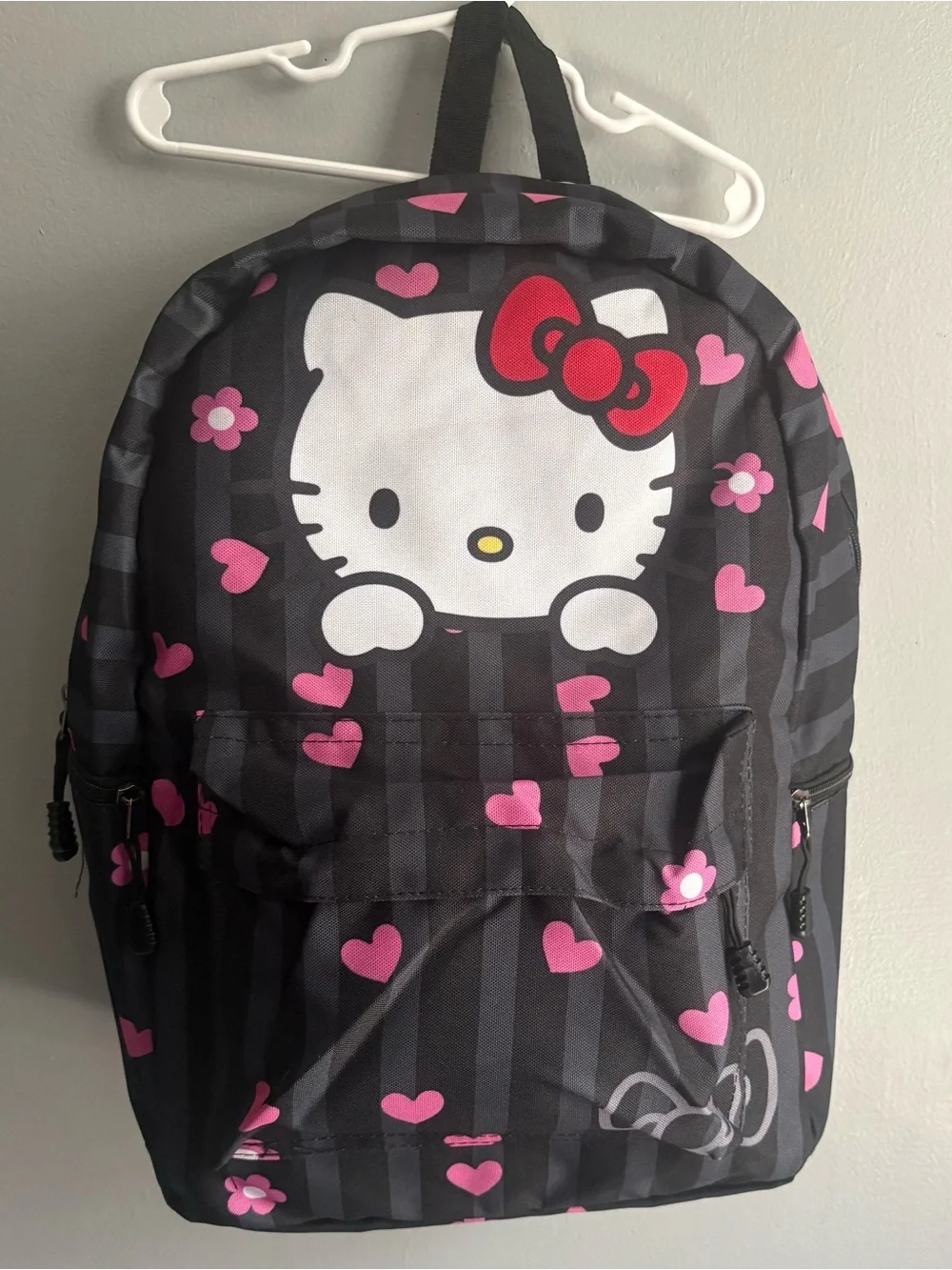 Hello Kitty Black and Pink Heart Backpack Set